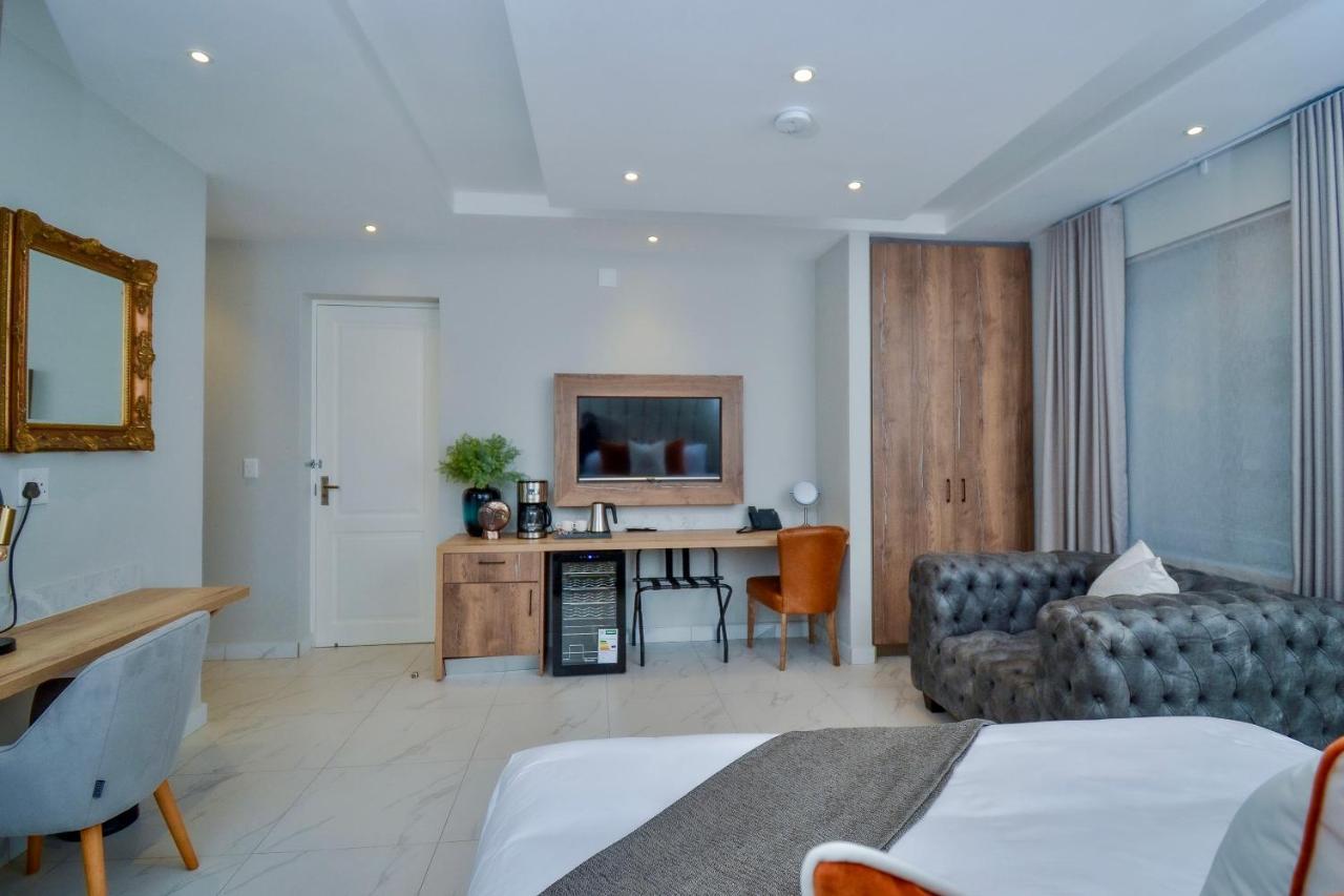 The Octavia Boutique Hotel Inanda Exterior photo